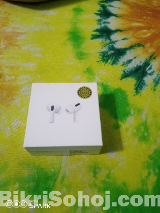 Apple Airbuds pro